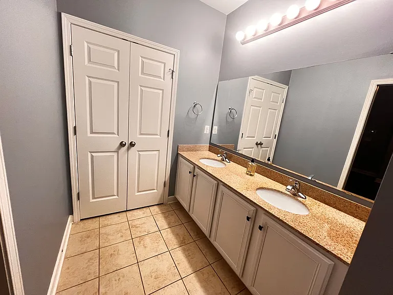 3512 Alexandria Ave — Photo 29