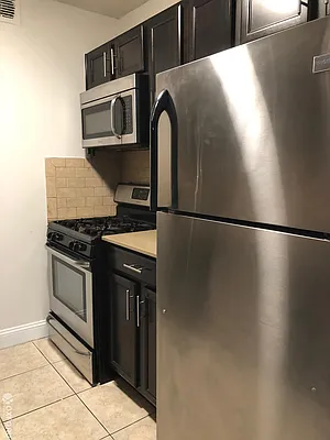 Rented by Oxford Property Group | media 12