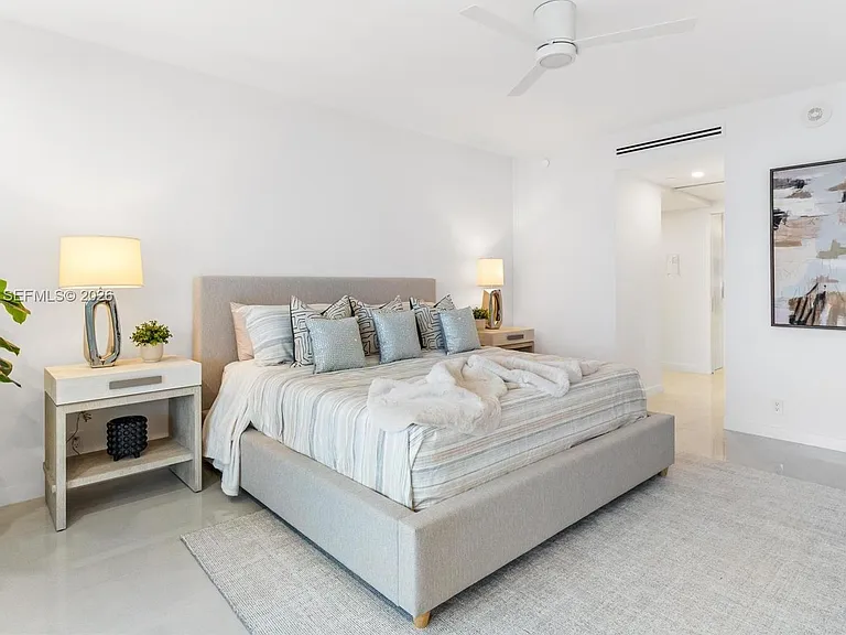 3200 N Ocean Blvd #702 — Photo 11