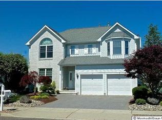 90 Cedar Island Dr, Brick, NJ 08723