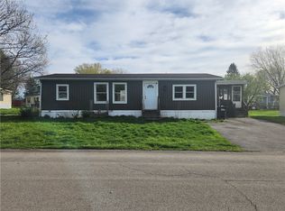 211 Spring Run, Clifton Springs, NY 14432