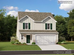 10014 Chatham Run Ln, Charlotte, NC 28262