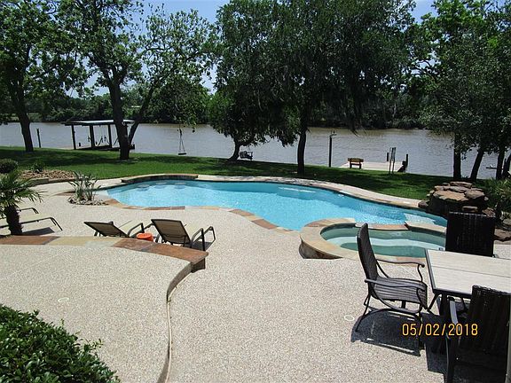 4th image of 2863 County Road 471