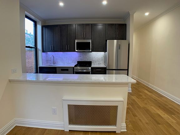 2nd image of 151 E 81st St #6FE