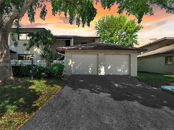 2nd image of 1759 NE 39th Ct APT 1301
