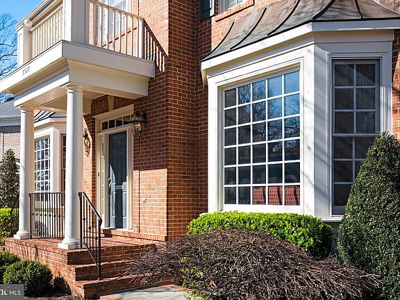 4th image of 3529 Malvern Ct