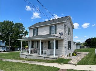 107 High St, Meyersdale, PA 15552
