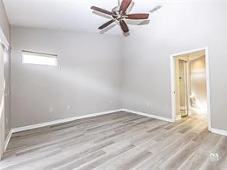 5308 Bowline Ct — Photo 9