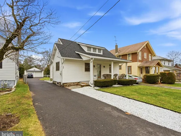 104 Montgomery Ave, East Norriton, PA 19401