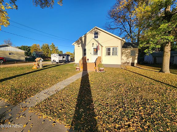 2nd image of 508 2nd Ave S