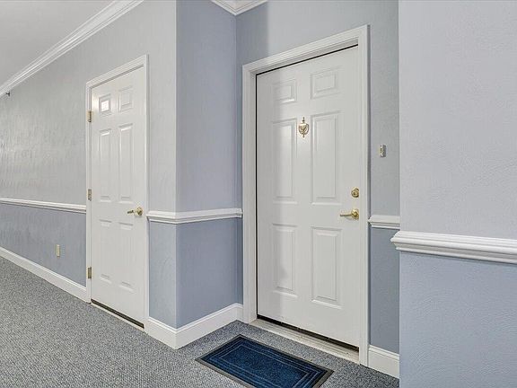 4th image of 4444 Pheasant Ridge Rd SW #405