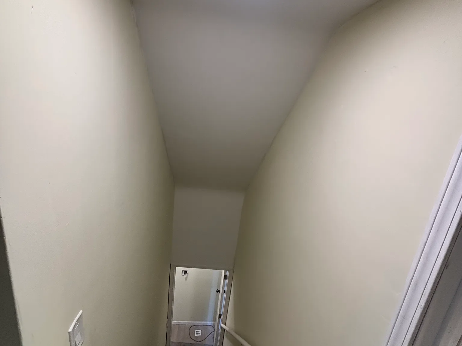 3 bed, 900 sqft, $1,250 — Photo 4