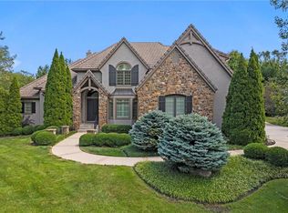 16813 S Highland Ridge Dr, Belton, MO 64012