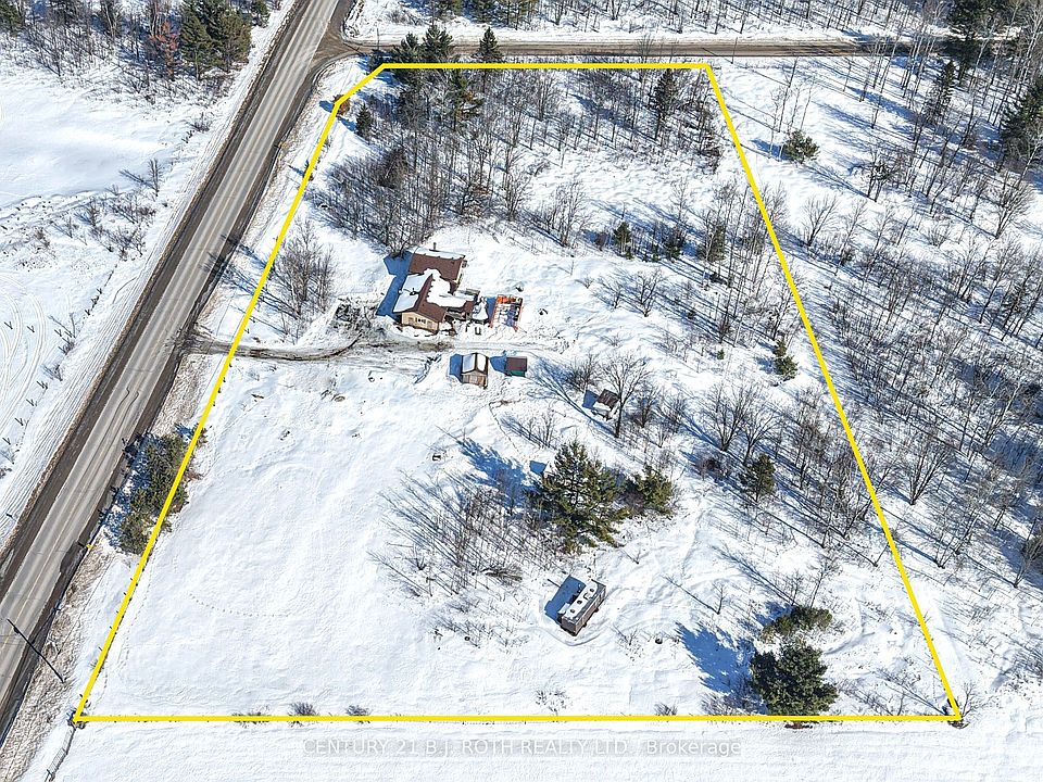 1st image of 374 Monck Rd