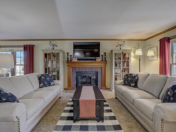 5th image of 10567 Crestview Dr