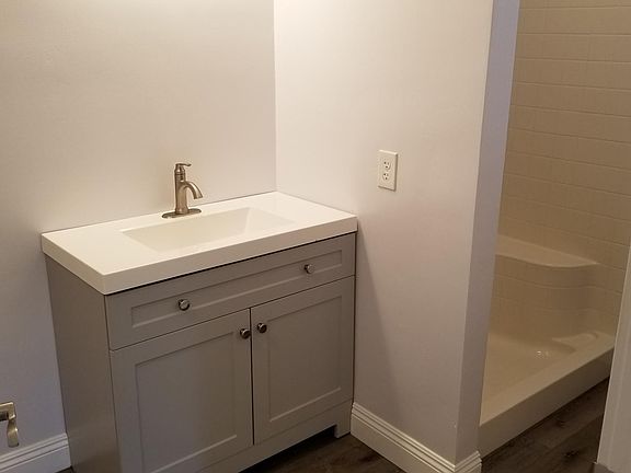 3rd image of 1259 Taylor Ln