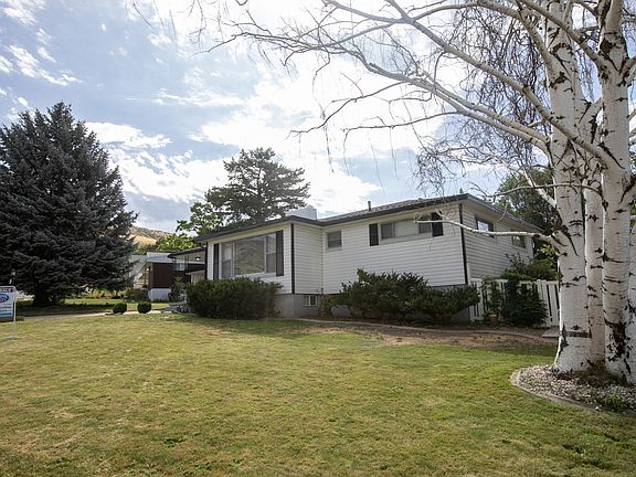 2nd image of 644 Crestwood Cir