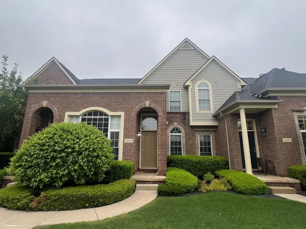 45969 Graystone Ln, Canton, MI 48187
