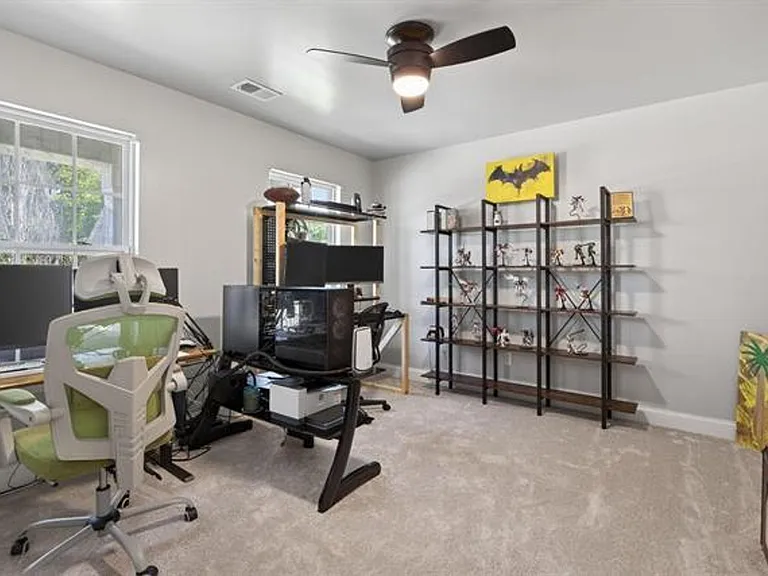 221 Allenbrooke Dr — Photo 33