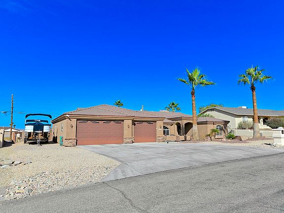 3rd image of 3423 Silver Saddle Dr