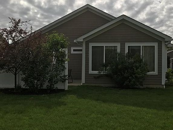 3rd image of 3855 Fennway Blvd
