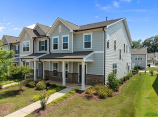 348 Abbots Mill Dr, Raleigh, NC 27603