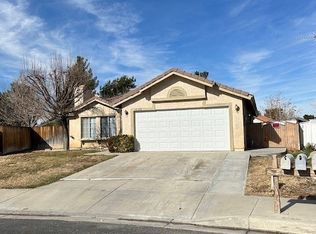 12488 Goldstone Dr, Victorville, CA 92392