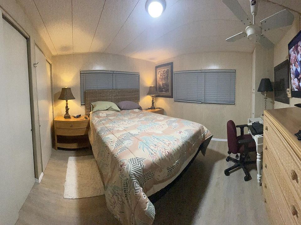 1st image of 818 Allamanda Cir