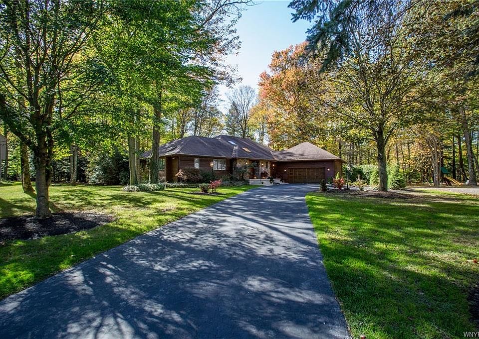 127 Middlebury Rd, Orchard Park, NY 14127 Zillow