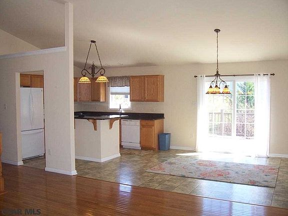 2nd image of 744 Teal Ln