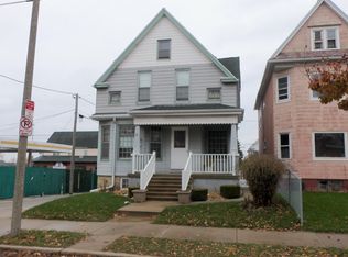 2116 S 6th St, Milwaukee, WI 53215