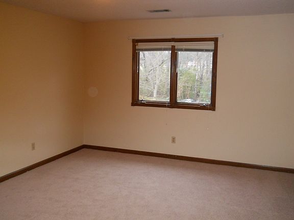 4th image of 635 Kenaw Dr