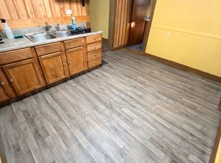 1807 10th St #1, Pt Huron, MI 48060