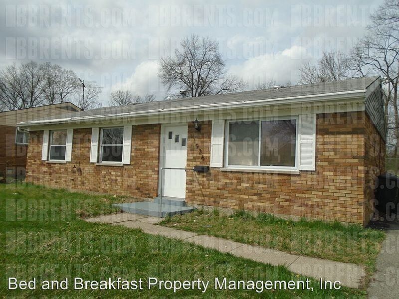 1st image of 1926 Sevenhills Dr