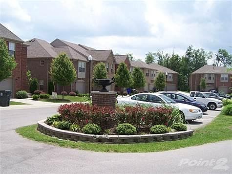 Longleaf Parking Island for residents and guests