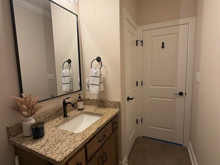 26316 Woodfield Dr — Photo 33
