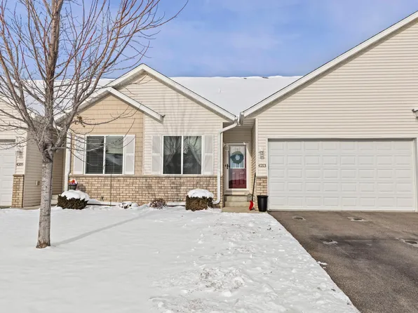 4213 Blakewood Dr, Shakopee, MN 55379