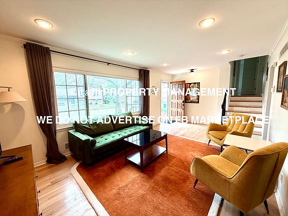 5th image of 9602 Hayes Dr