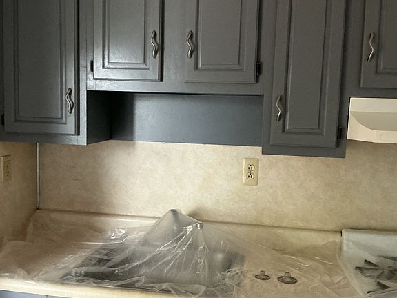 4th image of 55 Cleremont Ave