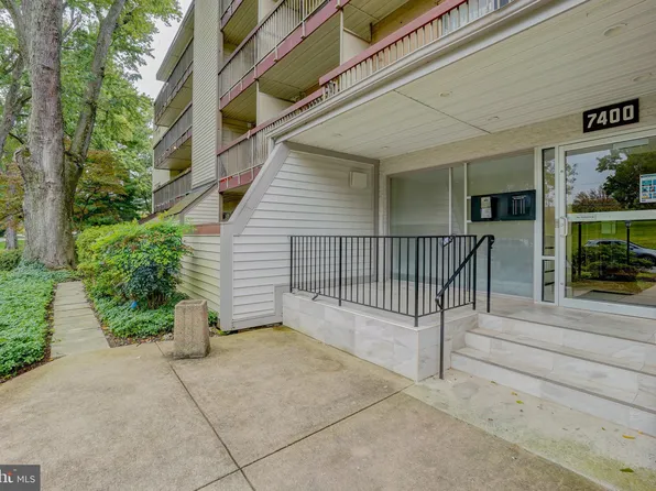 7400 Lakeview Dr #N405, Bethesda, MD 20817