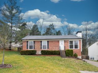7416 W Orchard Grass Blvd, Crestwood, KY 40014