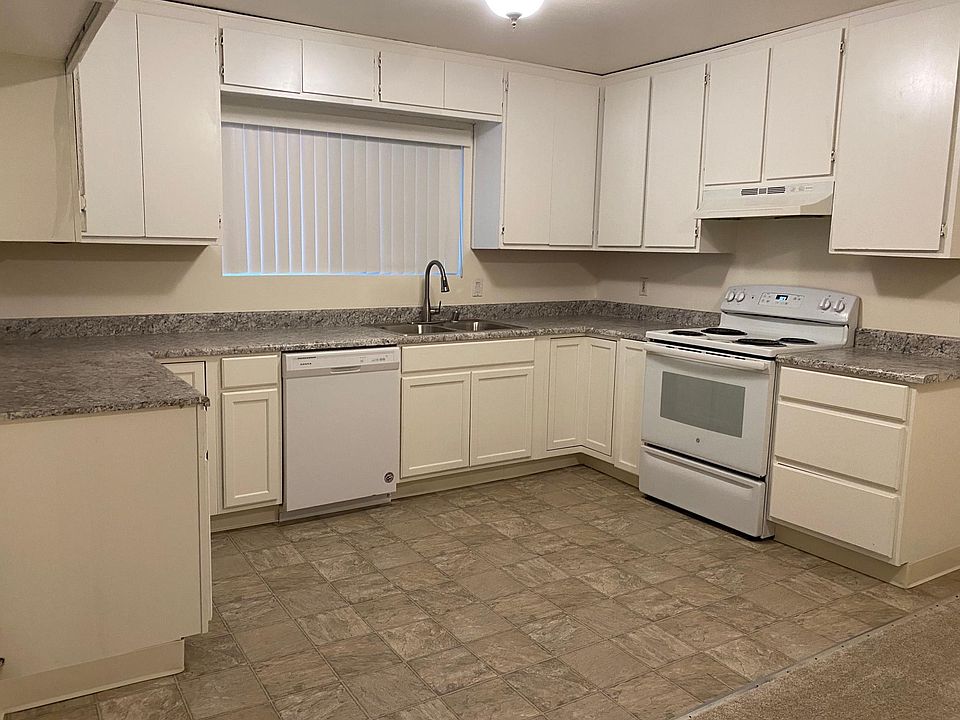 1st image of 240 E Madison Ave #7