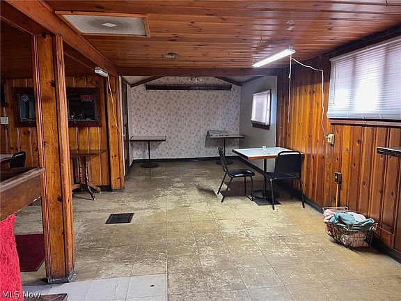 4th image of 289 Canton Rd