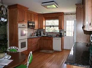 2nd image of 243 Regent Dr