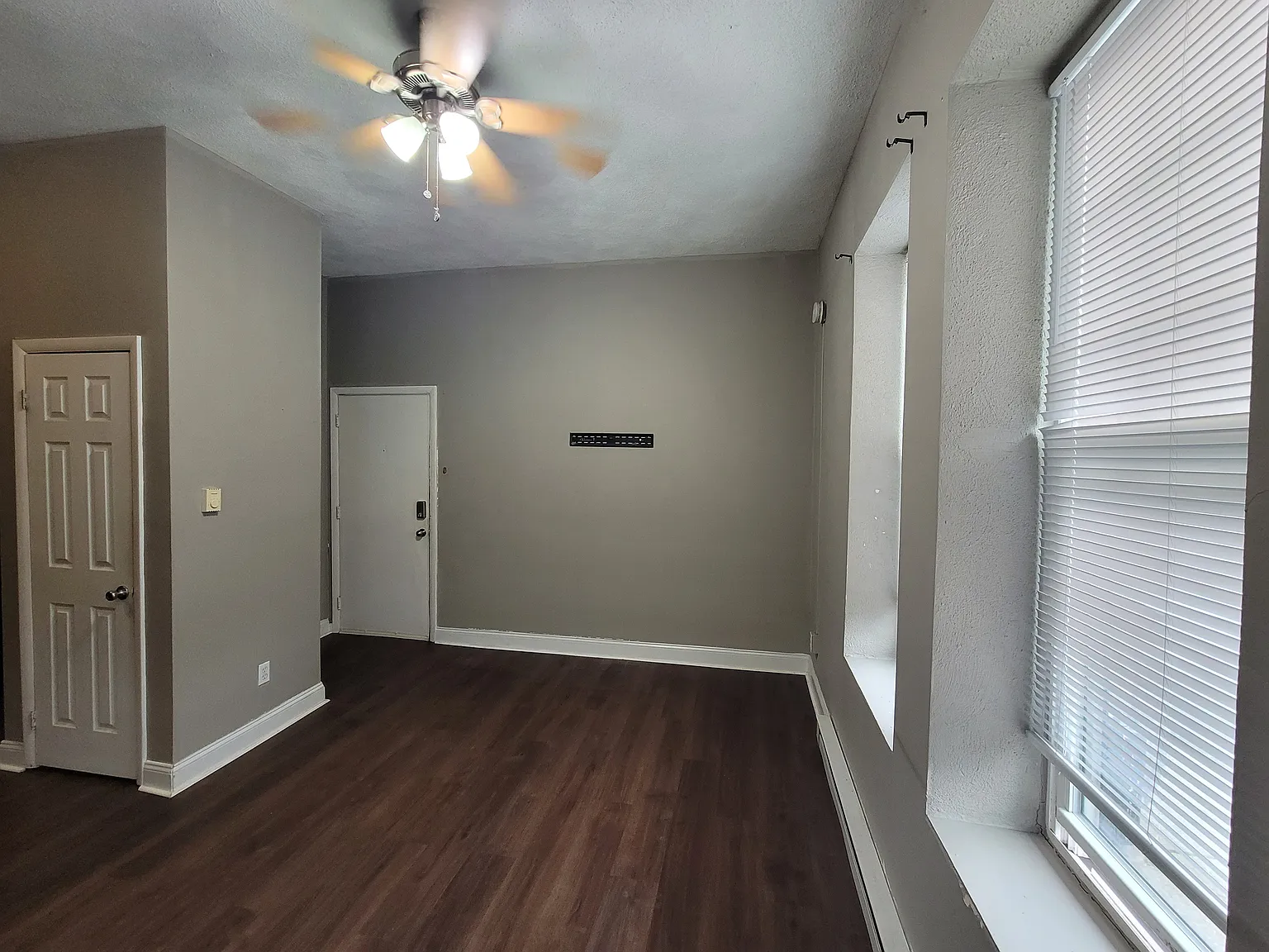 1 bed, 550 sqft, $1,280 — Photo 4