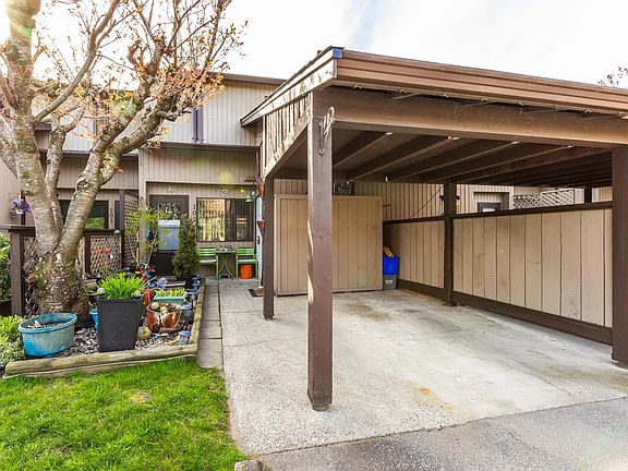 3rd image of 27044 32nd Ave #102