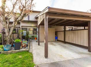 27044 32nd Ave #102, Langley, BC V4W 3S9