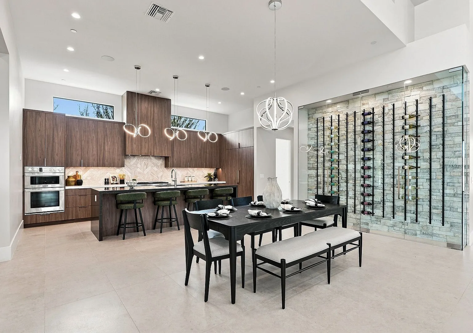 Wellness-Inspired Luxury with Rooftop Views in Lake Las Vegas — Photo 3