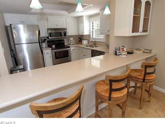 4th image of 2475 W Gulf Dr Unit 201