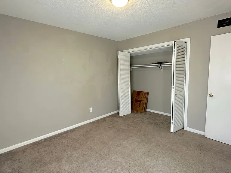 448 Belmont Rd #2 — Photo 11